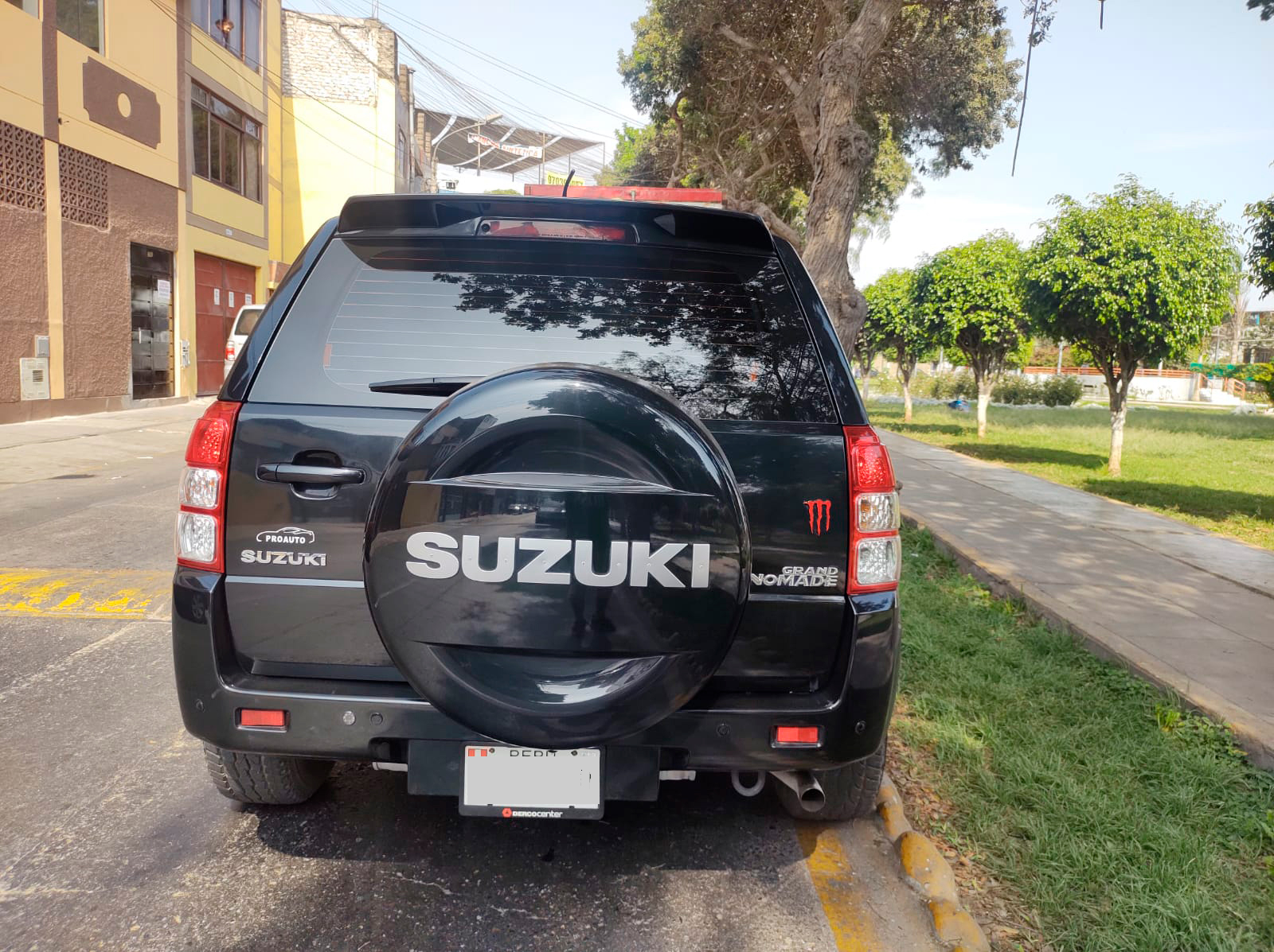 APROVECHA ESTA OPORTUNIDAD! AUTO SUZUKI GRAND NOMADE UNICO DUEÑO 21mil KM DE RECORRIDO
