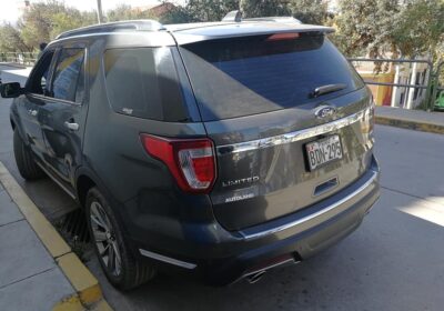 Ford-Explorer-Limited-2018-conservado-3