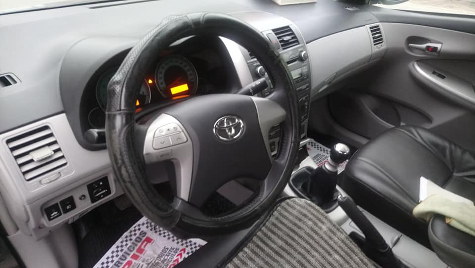 Toyota Corolla Full Versión uso Gerencial