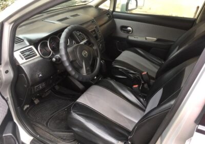 Vendo-Nissan-Tiida-2007-3