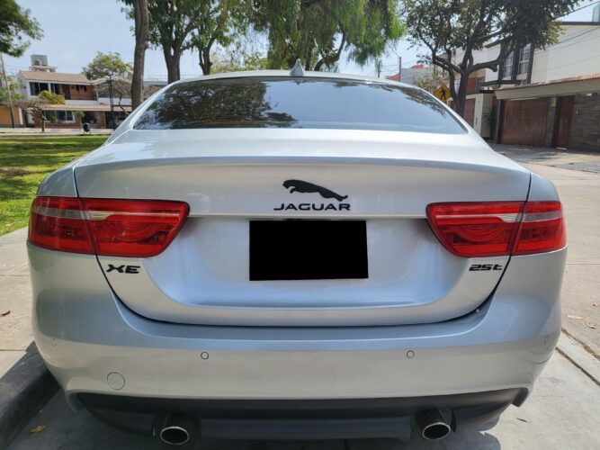 Jaguar XE 2017 Automático, 33500 Km, Deportivo, Asientos de Cuero
