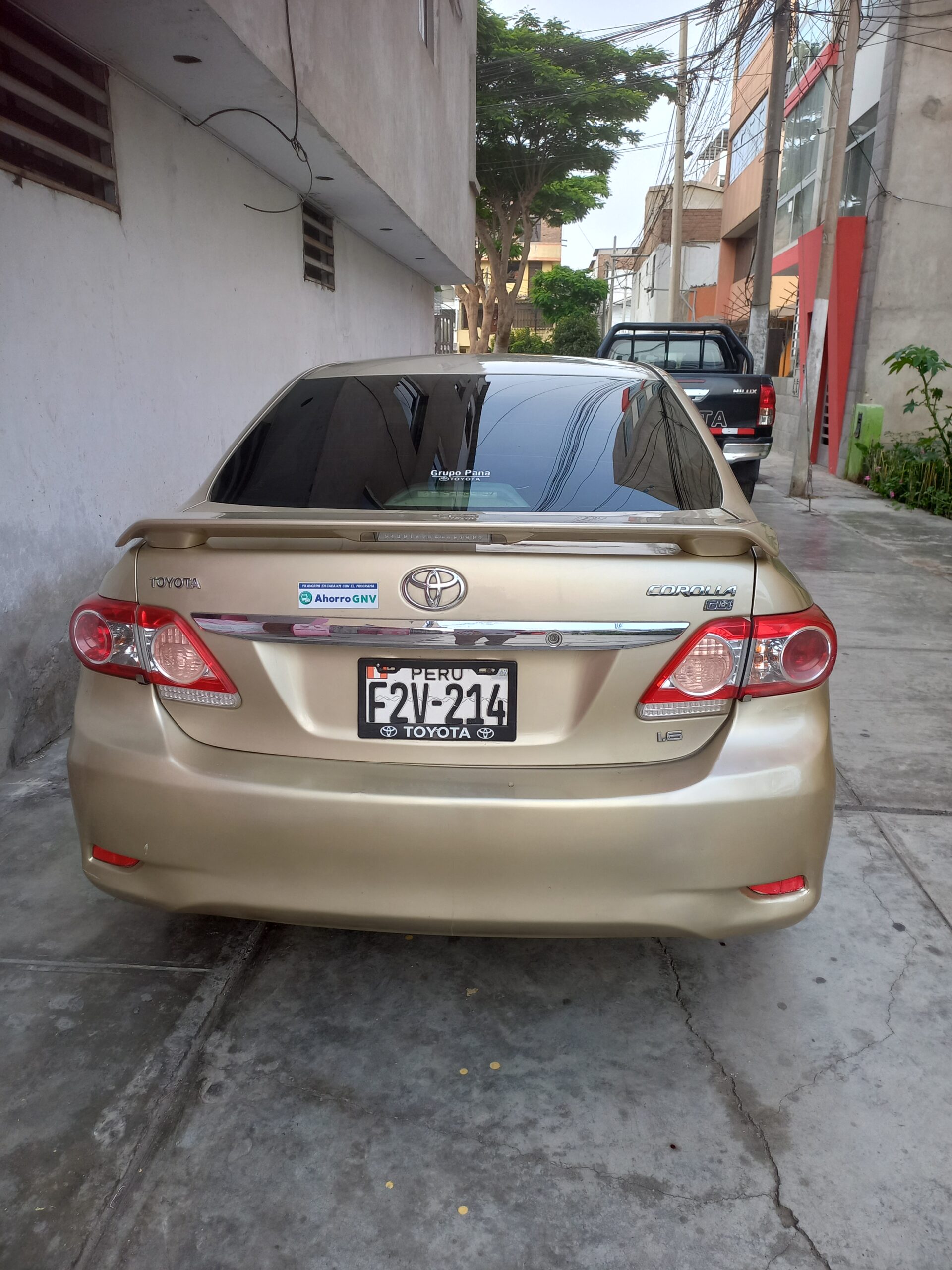 Vendo Toyota Corolla
