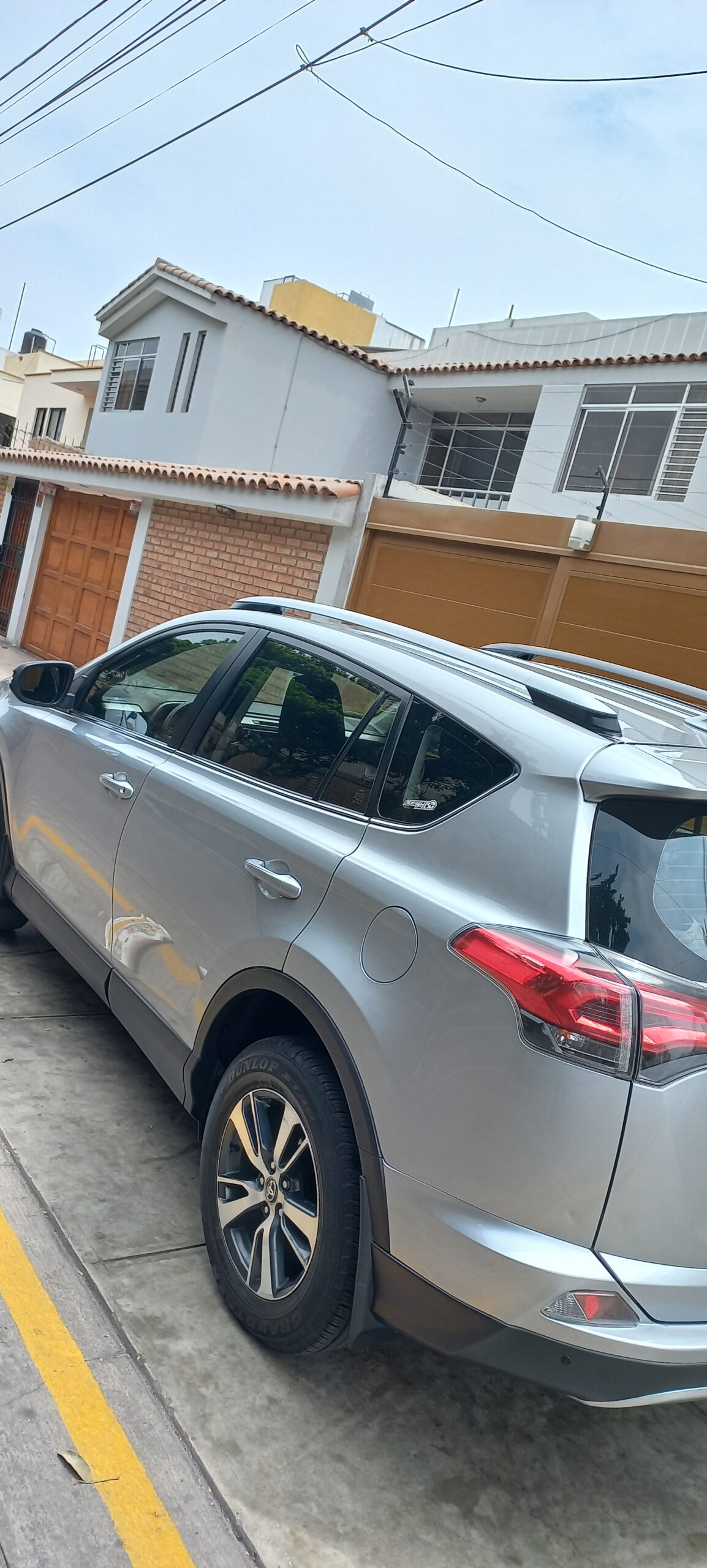 Venta de Camioneta Toyota Rav4 2018