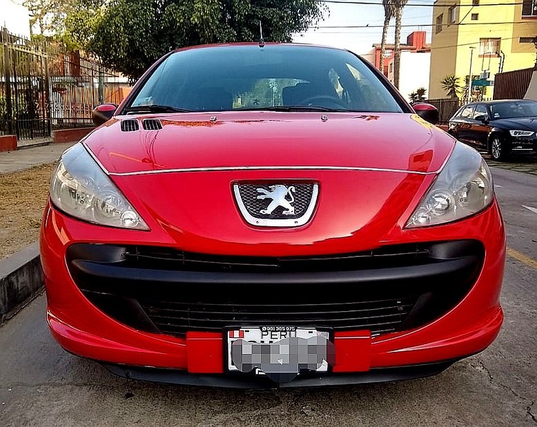 Vendo Peugeot 207 Compact 2011 Hatchback