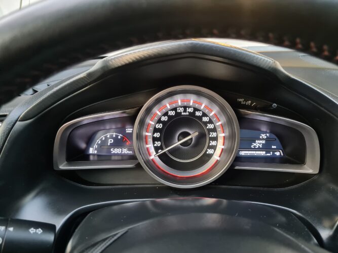 Mazda 3 modelo 2015 Impecable Hatchback 58,800 km