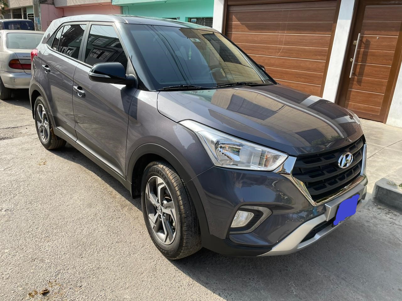 Vendo SUV impecable, glp, lunas electricas, lo vendo por motivo de viaje