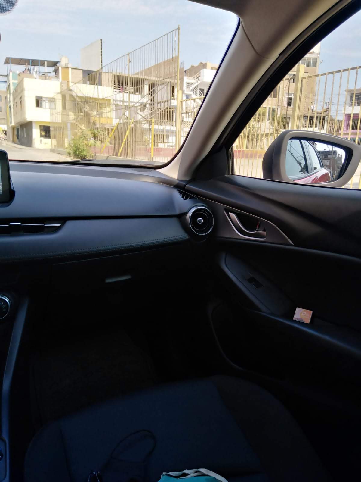 Vendo Auto Mazda CX-3 (Semi Nuevo)