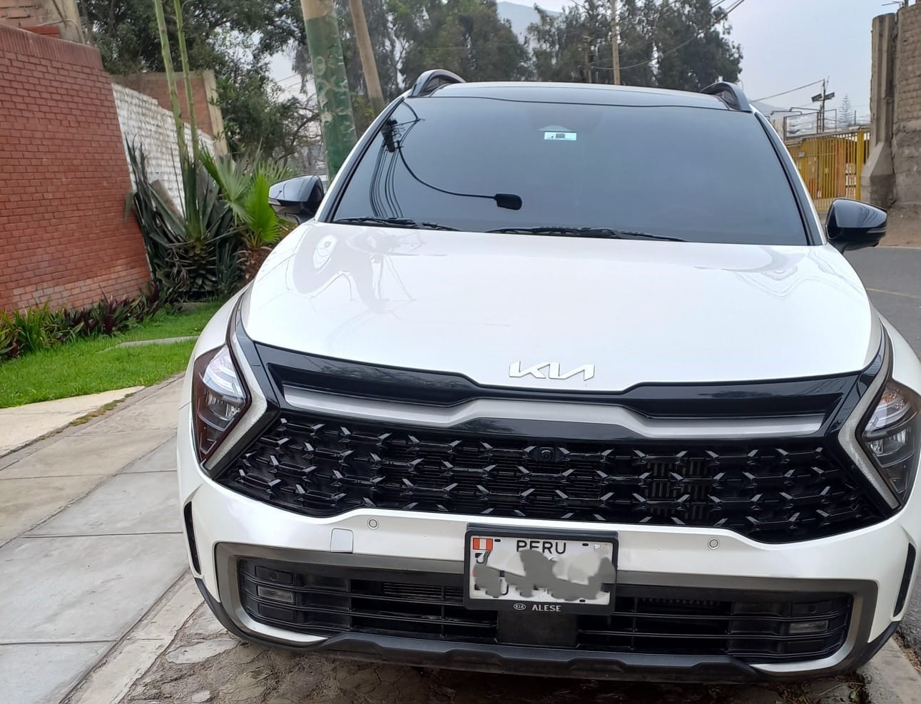 VENDO CAMIONETA KIA SPORTAGE X-LINE DEL 2023 A 31,990 DÓLARES