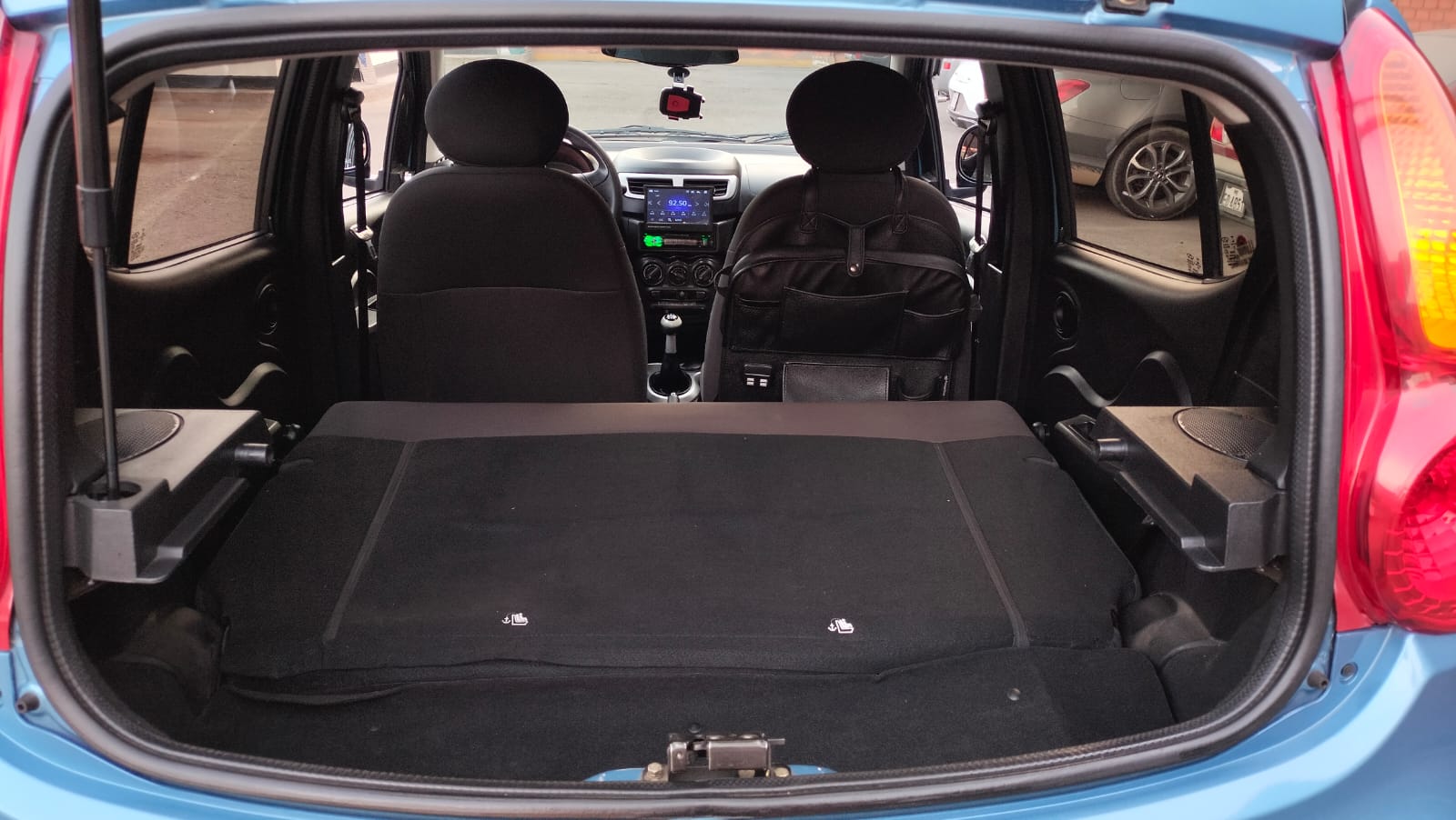 En Ocasión por viaje Vendo Vehículo