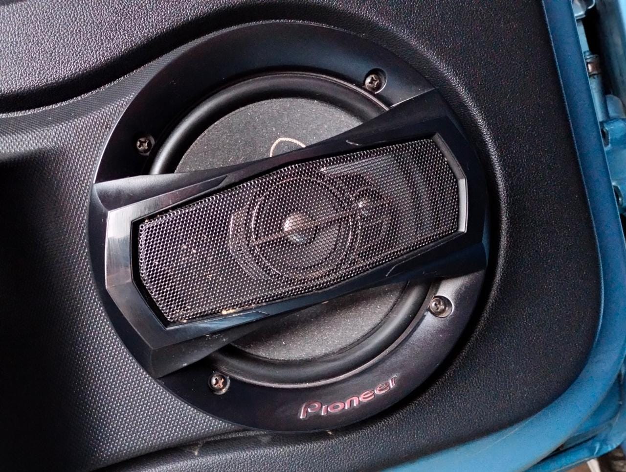 En Ocasión por viaje Vendo Vehículo