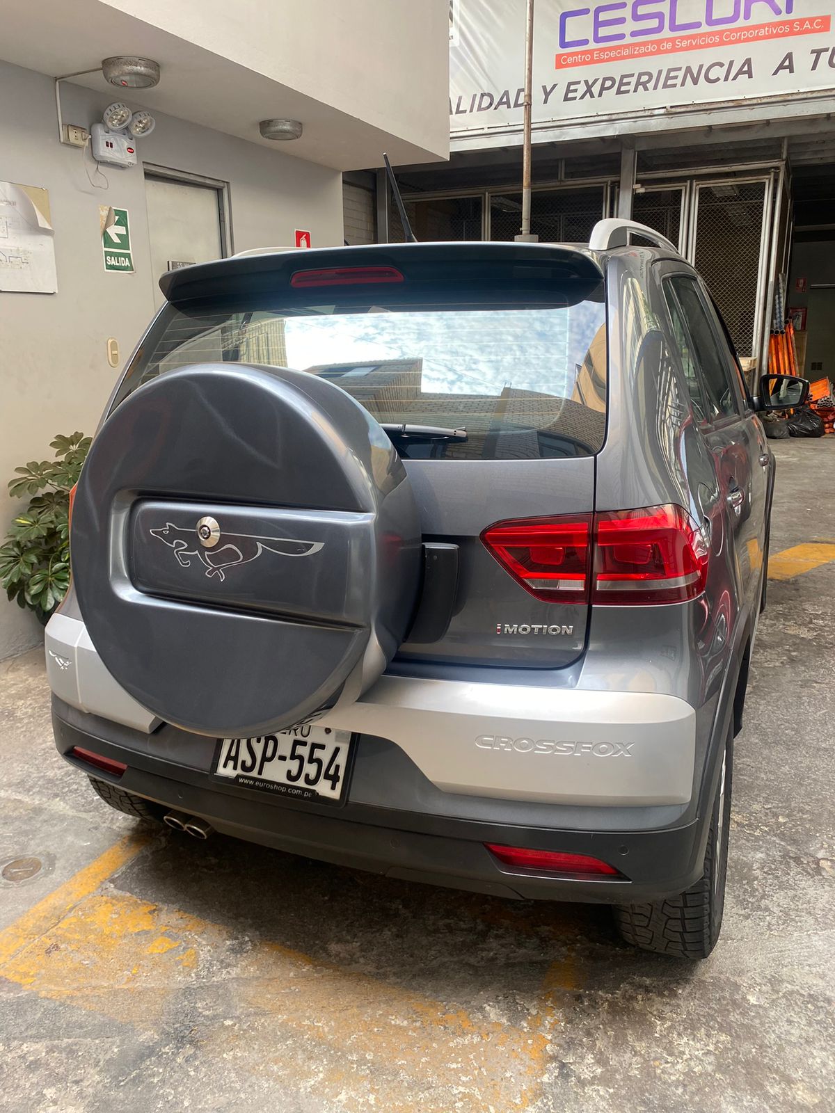 SUV Volkswagen crossfox 2017