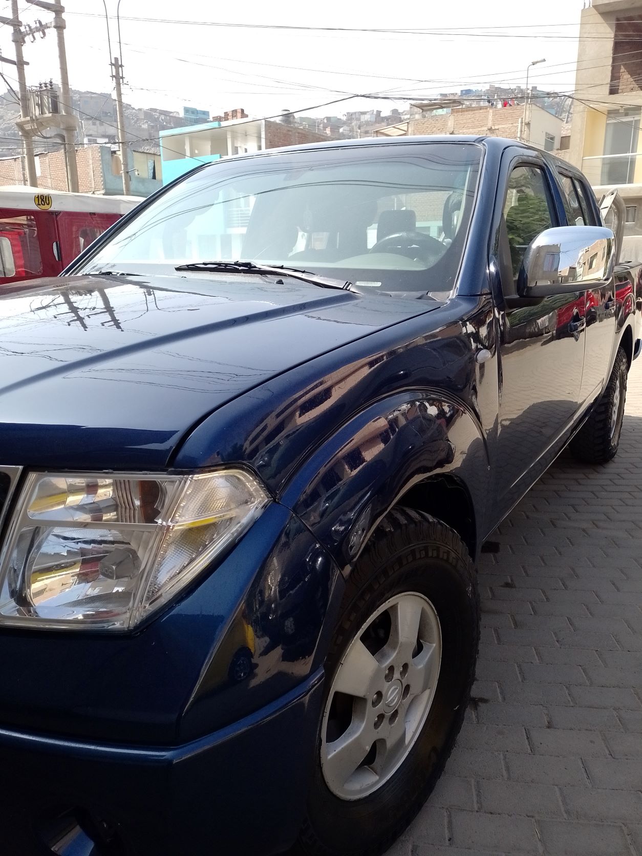 CAMIONETA ÍCK UP NISSAN NAVARA