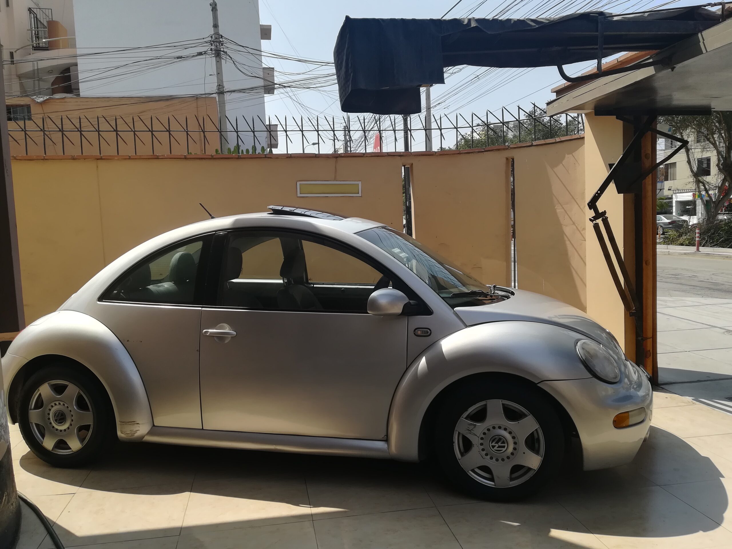 Volkswagen NEW beetle GLS 2.0 4L SPORT