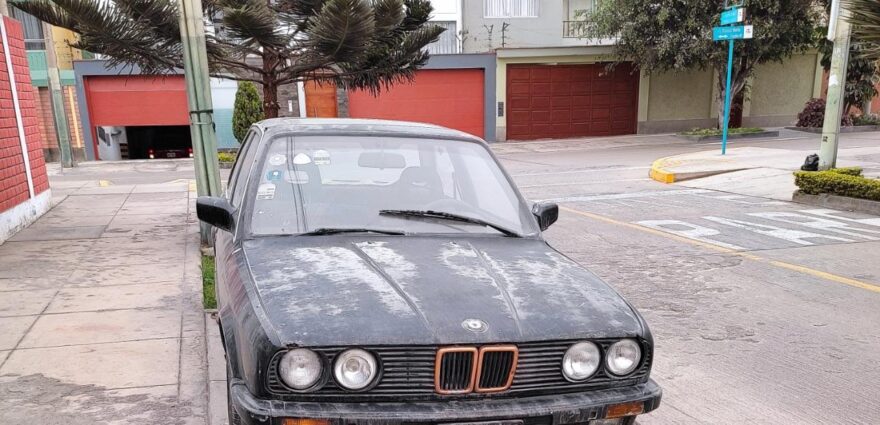 BMW – 318 MODELO COUPE