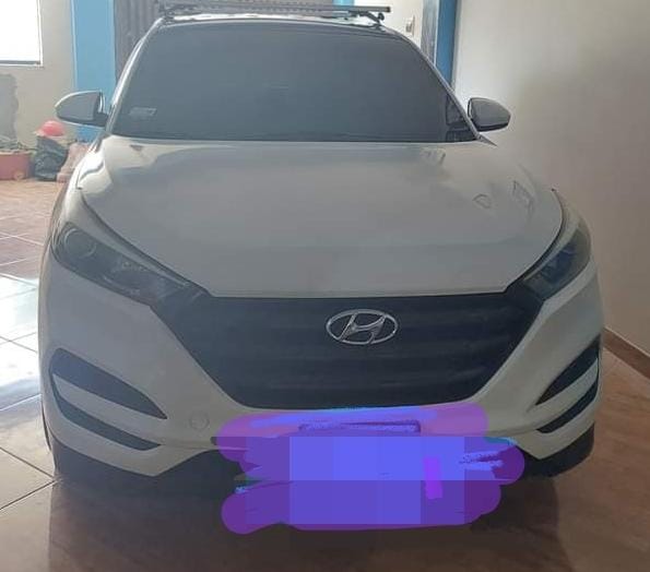 AUTO DE USO PERSONAL EN BUEN ESTADO