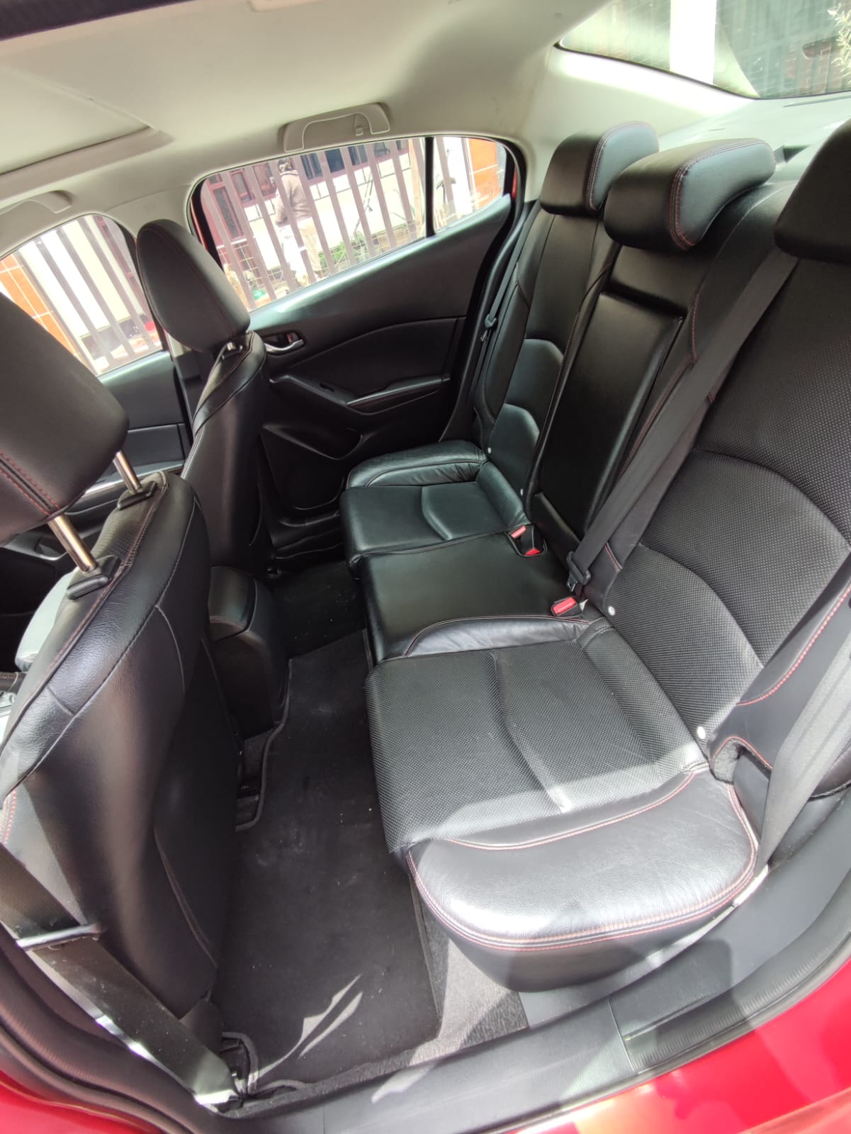 MAZDA 3 SEDAN 2.5 HIGH SPORT