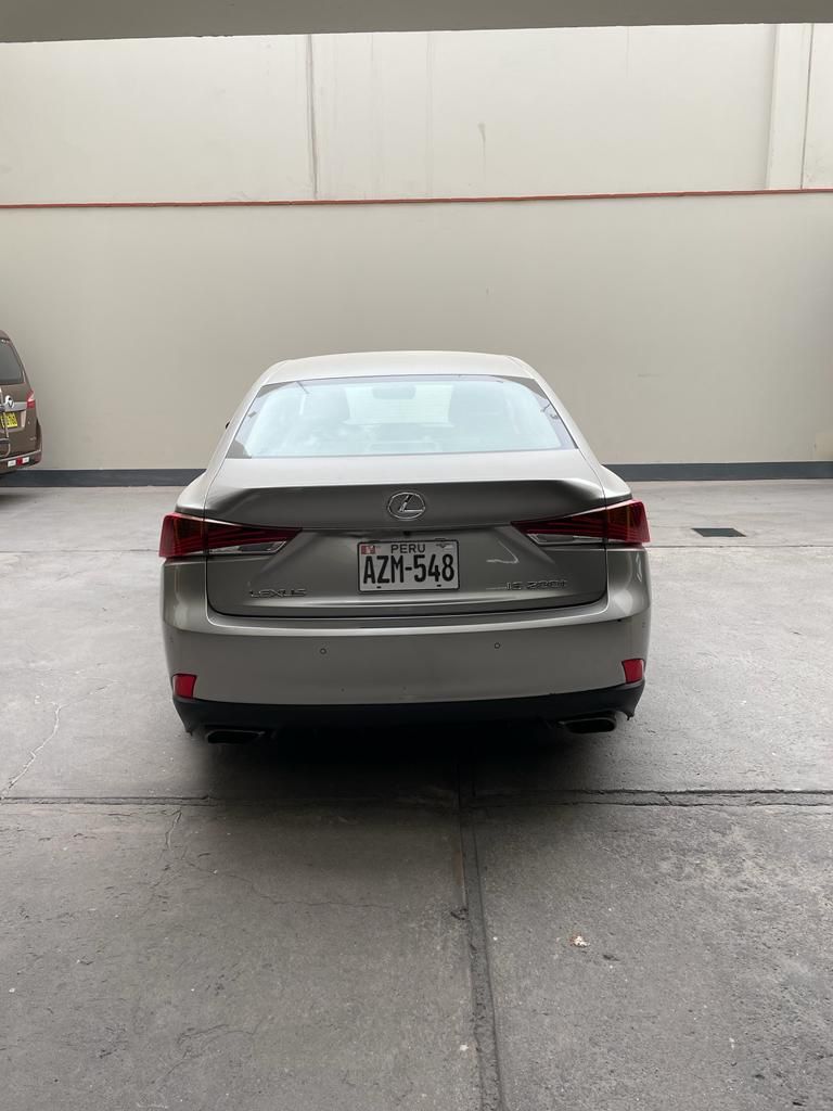 Lexus IS 200T – 2017