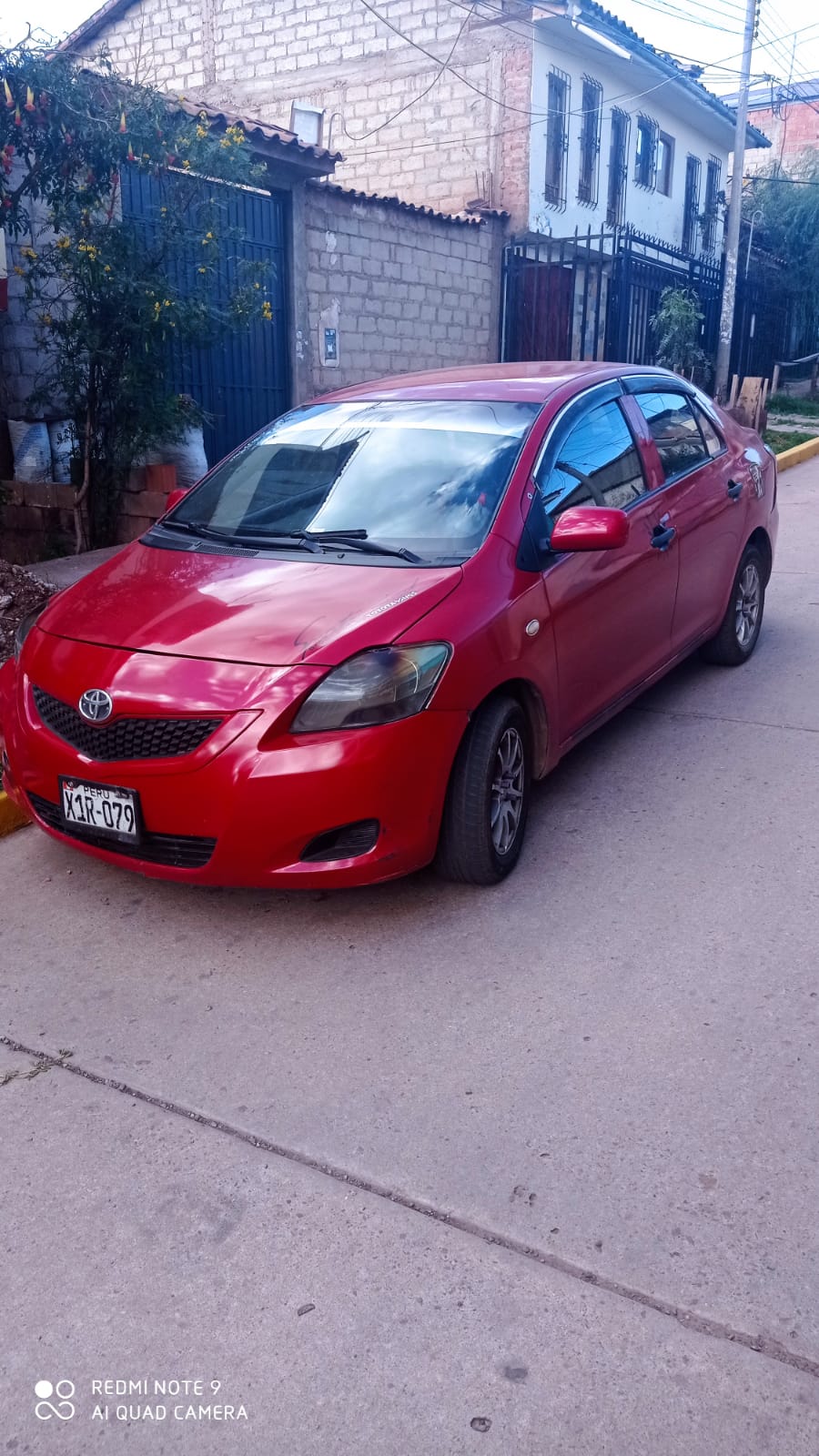 toyota yaris huevito