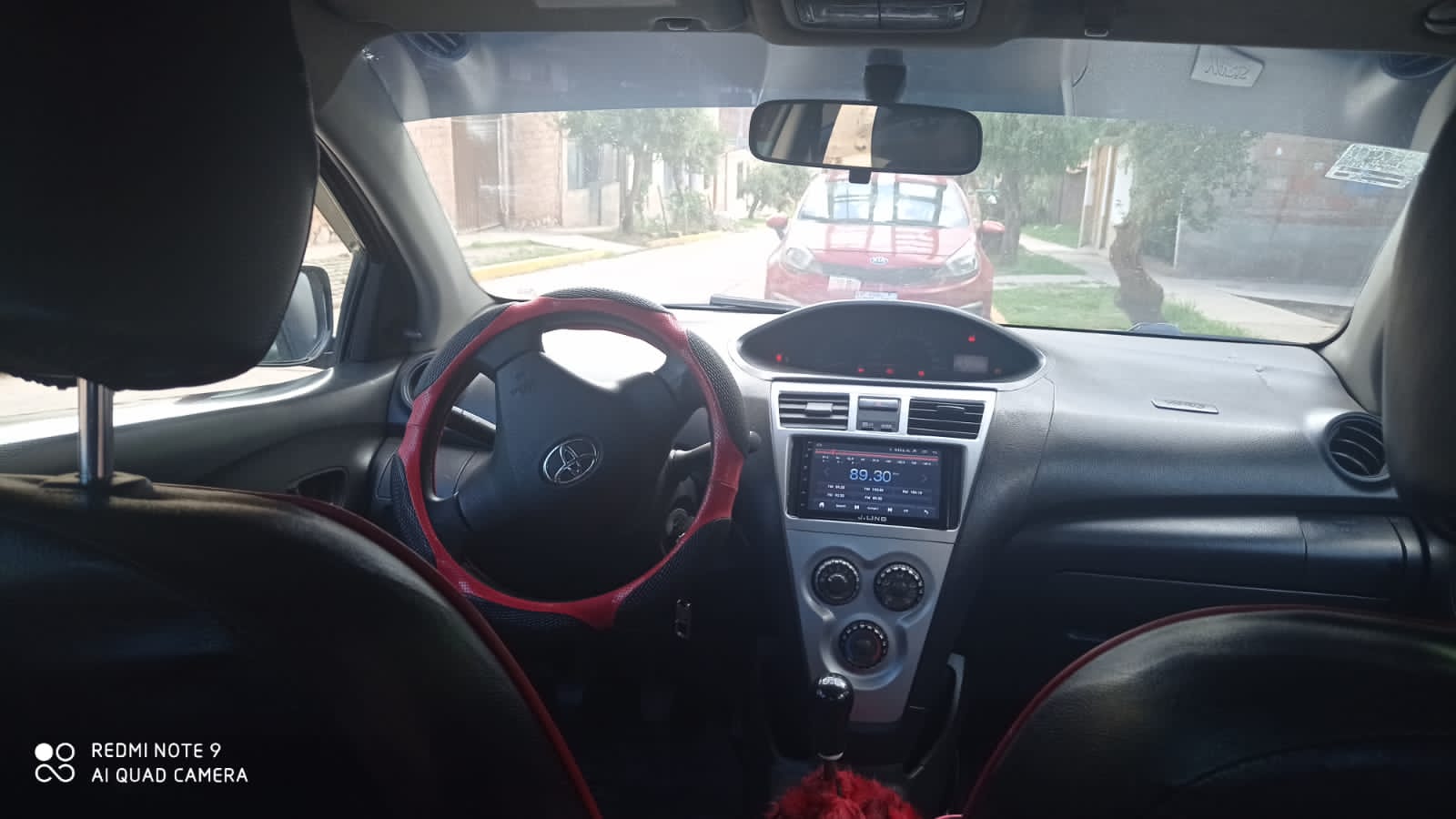 toyota yaris huevito