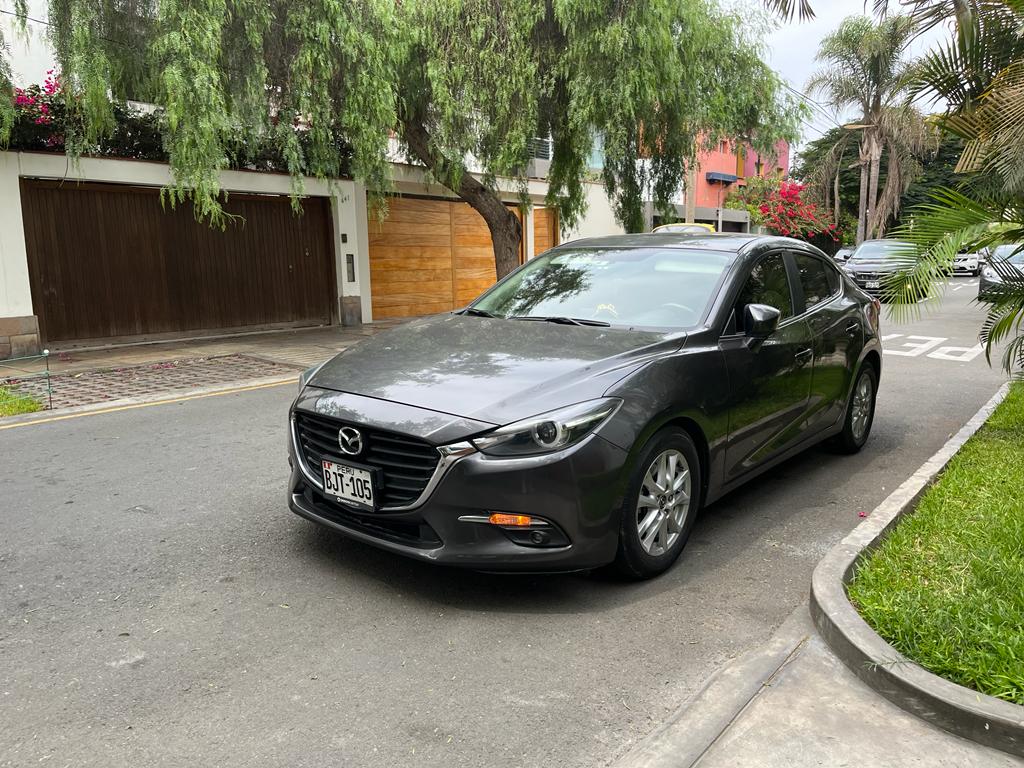 Venta Mazda 3 Sedán
