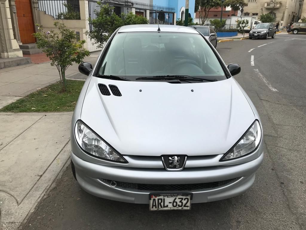 Peugeot 206