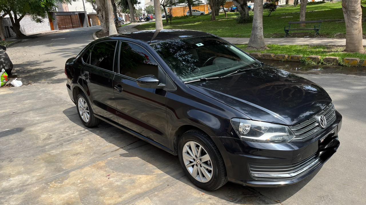 VENDO VOLKSWAGEN POLO 1.6 GASOLINA / GLP
