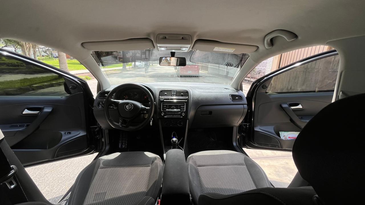 VENDO VOLKSWAGEN POLO 1.6 GASOLINA / GLP