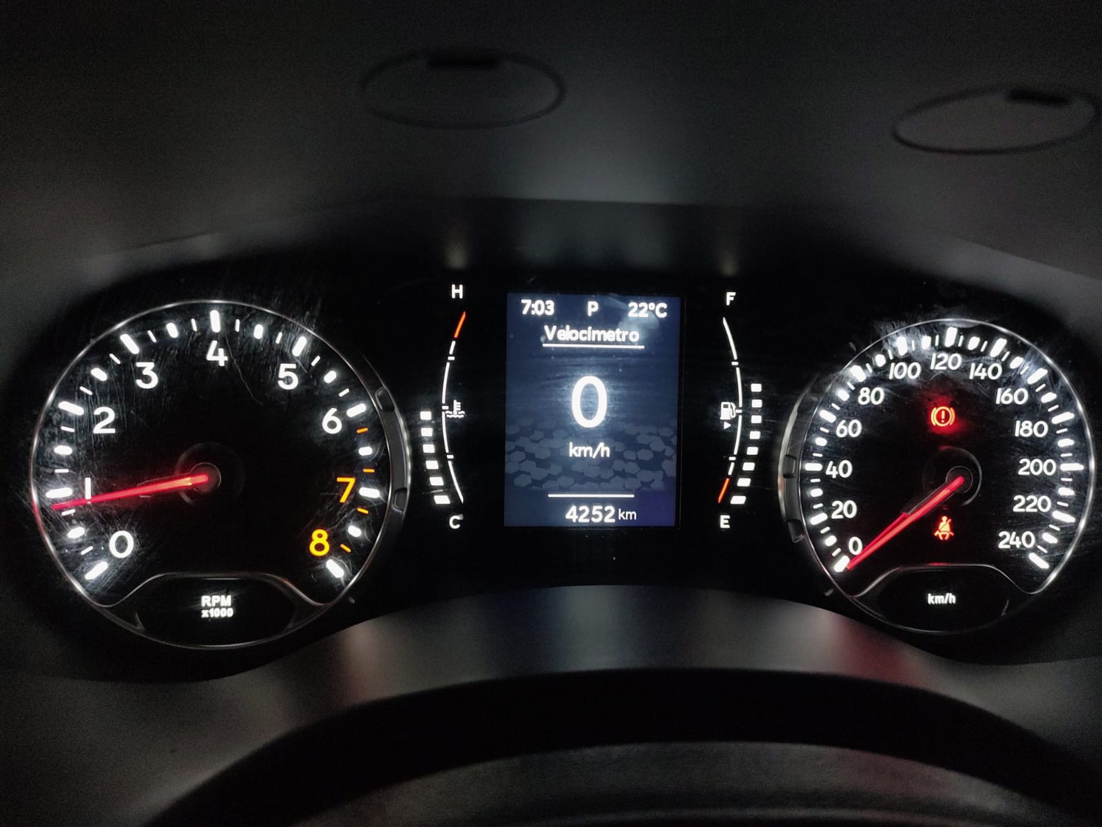 Jeep Renegade Sport T270