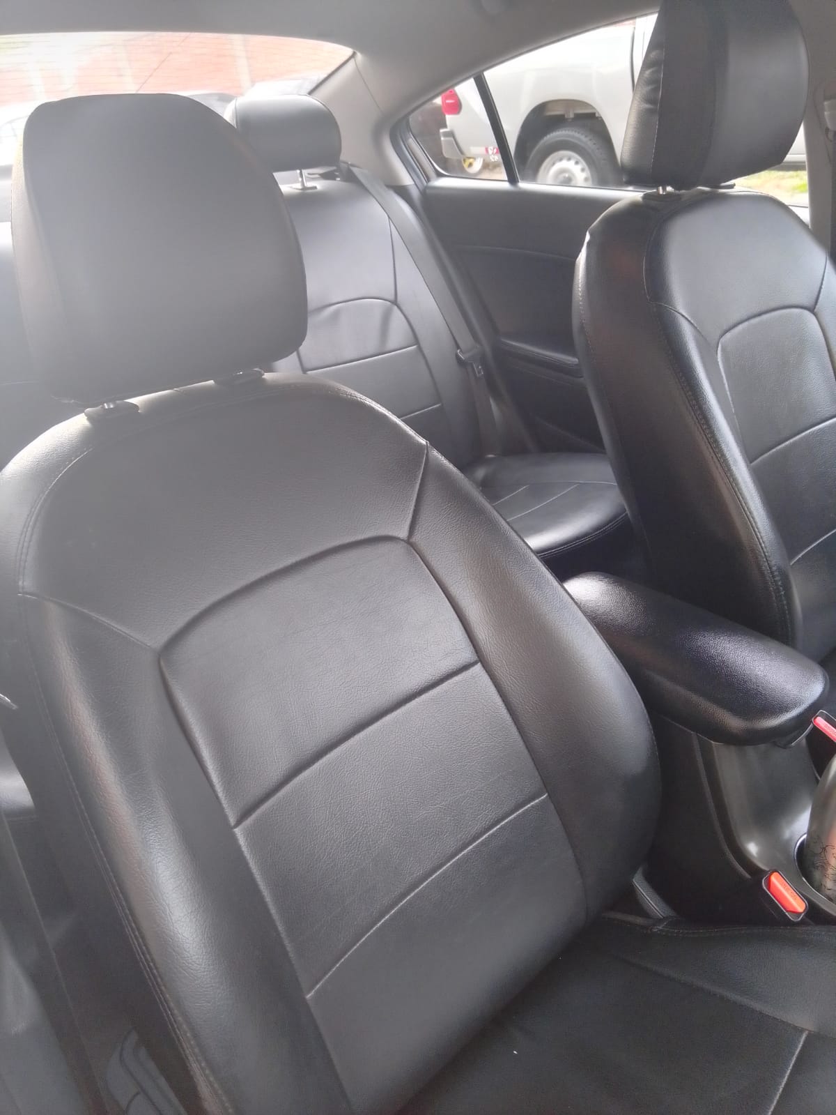 Vendo Auto Kia Cerato Excelente Estado