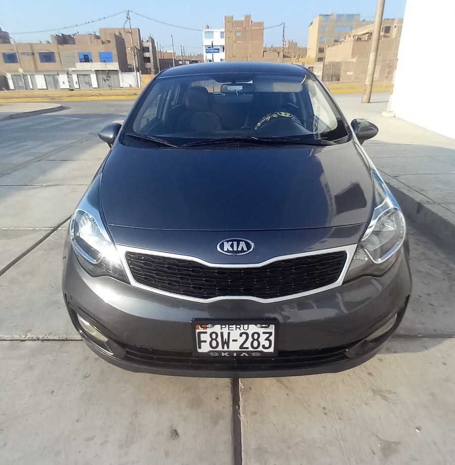 Se vende kia rio 2014